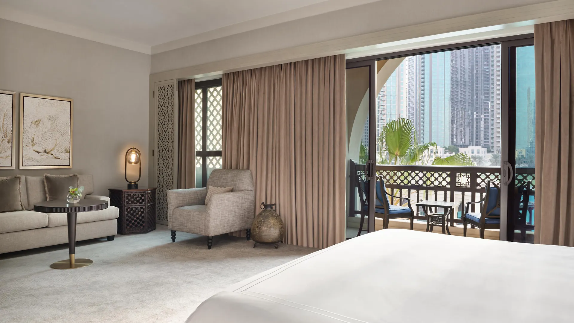 Palace Downtown Dubai Hotel