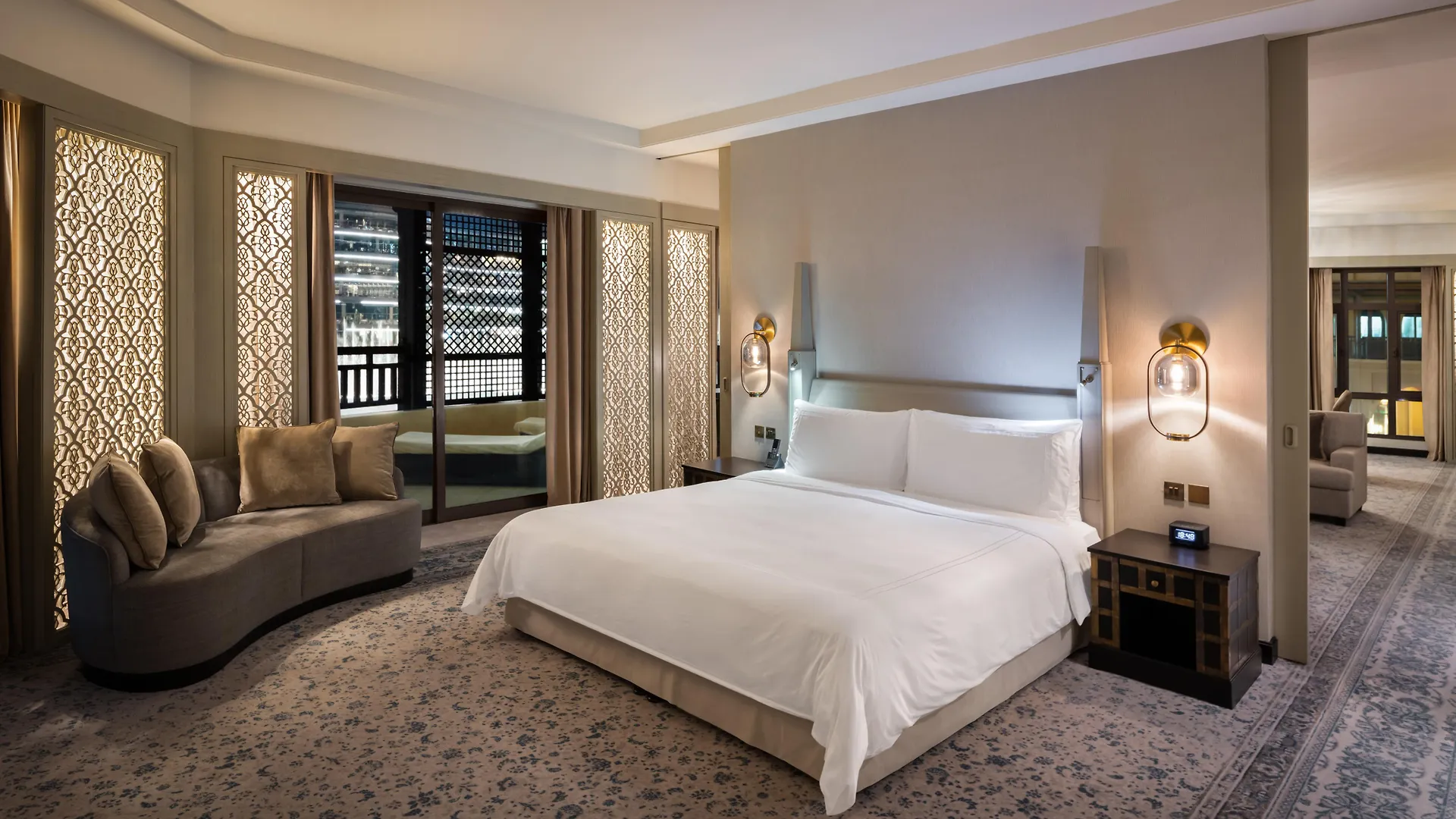 דובאי Palace Downtown 5*,
