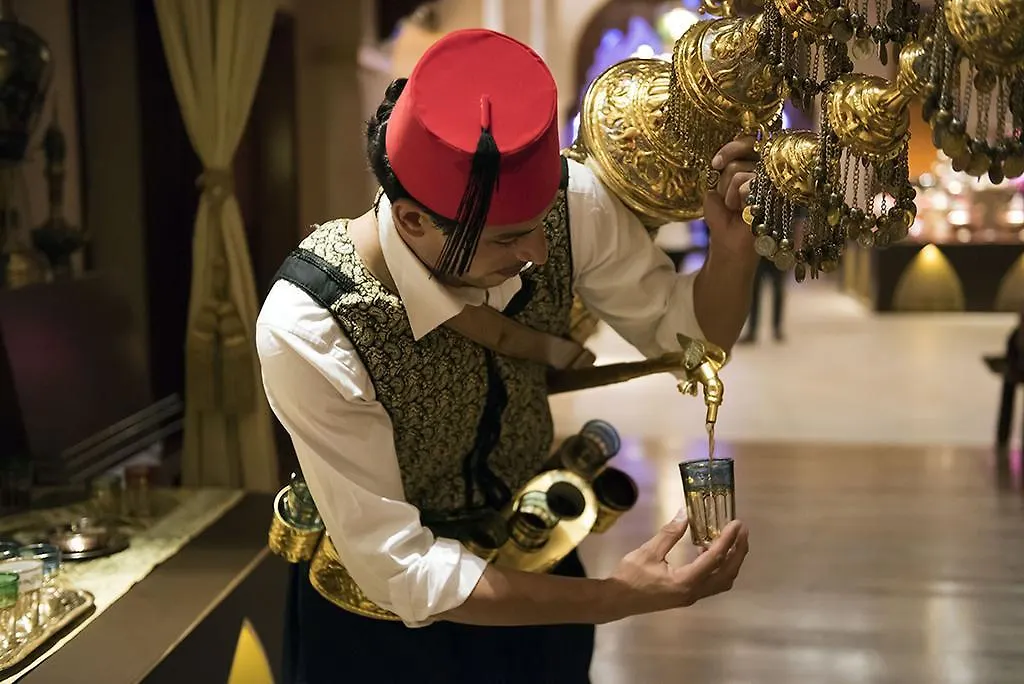 ***** מלון דובאי Palace Downtown איחוד האמירויות הערביות